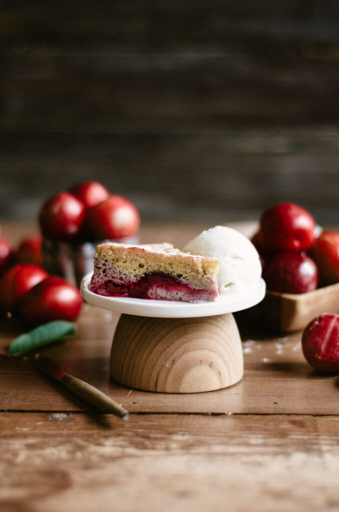 Healthy Upside Down Cake With Oats