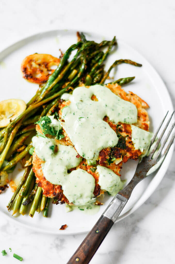 Fresh Salmon Burgers {with Tzatziki Dressing}