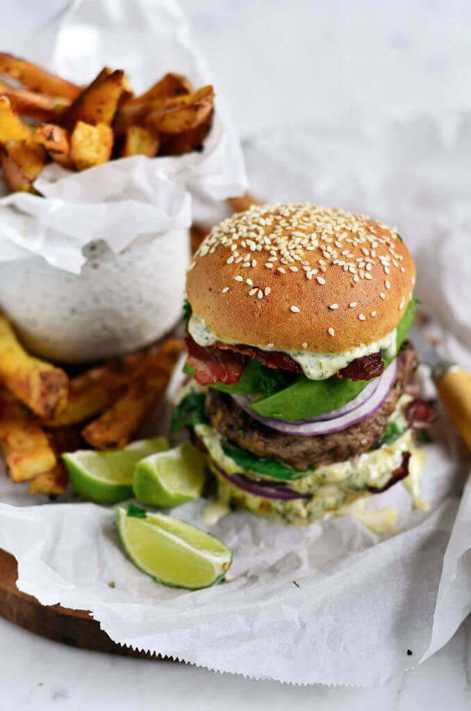 The most delicious LEGIT Paleo bacon avocado burgers! Loaded with fresh basil and garlic. Topped with a creamy white sauce and red onion. Plus, these fluffy and soft grain free buns are to die for! Check out the whole30 burger option too! Paleo burger recipe. Paleo burger patties. Paleo beef burgers. Paleo meal plan. Easy paleo dinner recipes. Easy whole30 dinner recipes. Whole30 recipes. Whole30 lunch. Whole30 meal planning. Whole30 meal prep. Healthy paleo meals. Healthy Whole30 recipes. Easy Whole30 recipes.