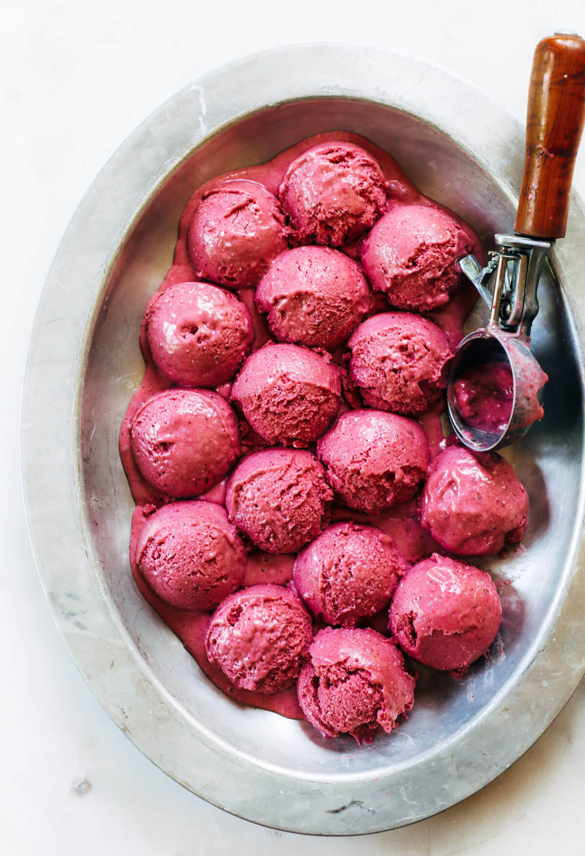 No Churn Blender Strawberry IceCream Paleo Gluten Free