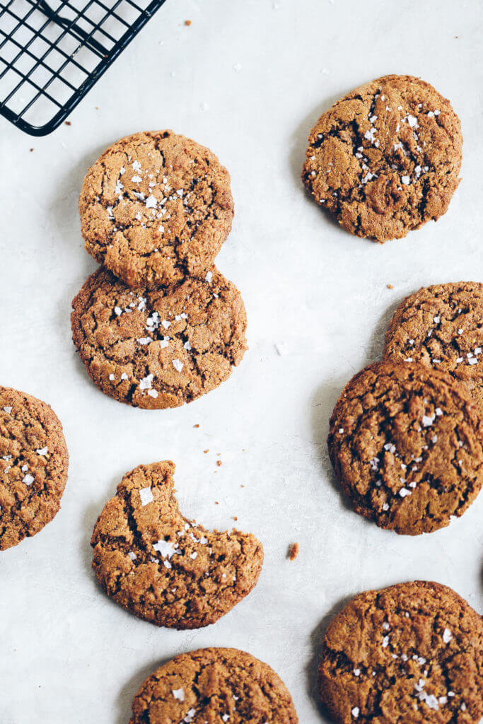 Meet your new cookie obsession! Coconut sweetened paleo almond butter cookies. Soft, chewy, and gooey on the inside, and crisp with a little crunch on the outside. Naturally gluten free, flourless, and vegan. Grain free, flourless, and dairy free. Easy flourless cookies. Gluten Free cookie recipe. Healthy peanut butter gluten free cookies. Flourless cookie recipe. Easy healthy cookie recipe. Best gluten free cookie recipe. vegan cookie recipes. Easy vegan cookies. Easy gluten free cookies. Coconut sugar cookies. Coconut sugar cookie recipe.