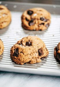 THICK & CHEWY healthy chocolate chip cookies. 4 ingredients. Ready in 5 minutes. Paleo, gluten free, dairy free. The only healthy cookie recipe you will ever need. Easy paleo cookie recipes. Healthy paleo cookies. Easy gluten free cookie recipes. Best paleo cookie recipes. Best easy gluten free cookies. Sugar free cookie recipes. Easy vegan chocolate chip cookies. Healthy chocolate chip cookies. Coconut sugar cookies.