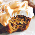 5 Minute, 71 calorie paleo pumpkin spice protein muffins. Flourless pumpkin banana muffins make for easy meal prep- perfect for cozy fall breakfasts or post workout fuel! Naturally sweetened, with added health benefits and protein from collagen peptides. Paleo pumpkin muffins. Flourless pumpkin muffins. Easy gluten free pumpkin muffins. Easy paleo pumpkin muffin recipe. Best healthy paleo pumpkin muffin