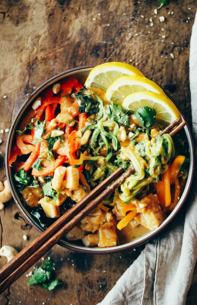 15 Minute whole30 Thai chicken noodles with “peanut” sauce, kale, and bell peppers. An easy family friendly meal, serve hot or cold! Easy whole30 dinner recipes. Whole30 recipes. Whole30 lunch. Whole30 recipes just for you. Whole30 meal planning. Whole30 meal prep. Healthy paleo meals. Healthy Whole30 recipes. Easy Whole30 recipes. Zucchini Noodle recipes.