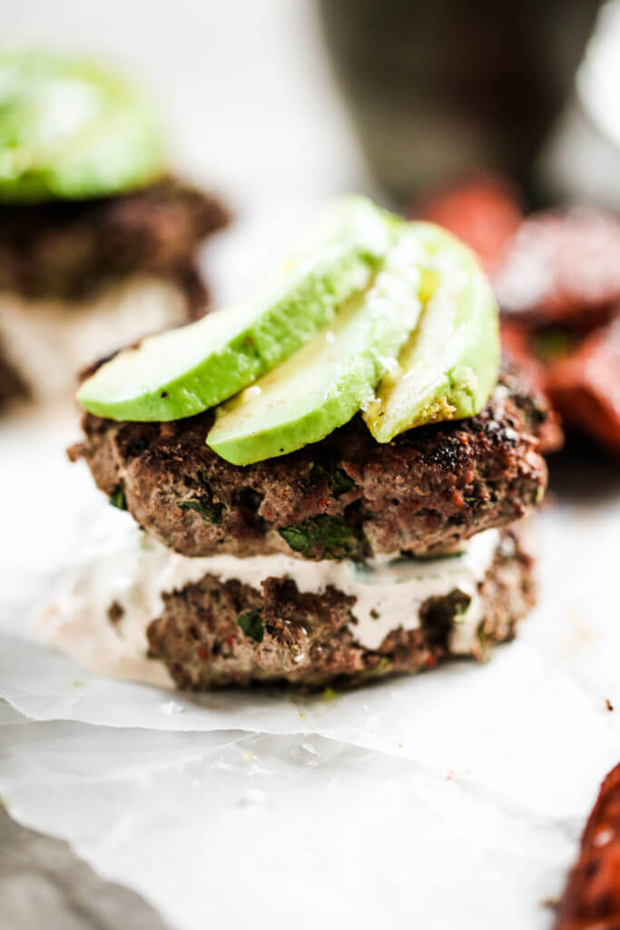 Your family is going to love these spiced up southwestern whole30 burgers! We love this whole30 approved recipe for a quick & easy emergency meal! These healthy spiced up burgers are perfect served alongside a dish of sweet potato fries and some avo! Whole30 meal plan that's quick and healthy! Whole30 recipes just for you. Whole30 meal planning. Whole30 meal prep. Healthy paleo meals. Healthy Whole30 recipes. Easy Whole30 recipes.