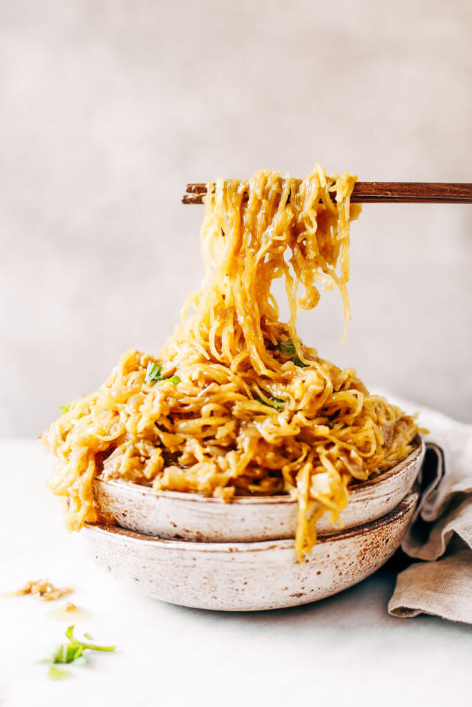 Spicy spaghetti squash noodles with creamy-flavor-packed-coconut-cream sauce! Whole30, paleo, and made in just minutes! An easy healthy family recipe everyone will love. Perfect for meal prep; can be made ahead and frozen- pulled out at your convenience! Easy whole30 dinner recipes. Whole30 recipes. Whole30 lunch. Whole30 recipes just for you. Whole30 meal planning. Whole30 meal prep. Healthy paleo meals. Healthy Whole30 recipes. Easy Whole30 recipes