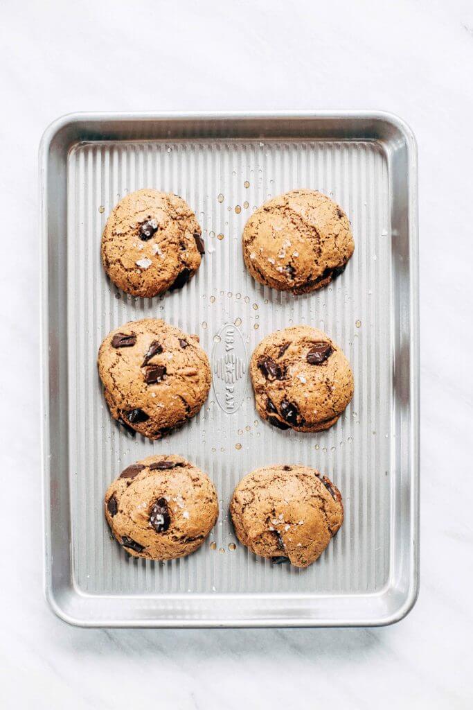 THICK & CHEWY healthy chocolate chip cookies. 4 ingredients. Ready in 5 minutes. Paleo, gluten free, dairy free. The only healthy cookie recipe you will ever need. Easy paleo cookie recipes. Healthy paleo cookies. Easy gluten free cookie recipes. Best paleo cookie recipes. Best easy gluten free cookies. Sugar free cookie recipes. Easy vegan chocolate chip cookies. Healthy chocolate chip cookies. Coconut sugar cookies.