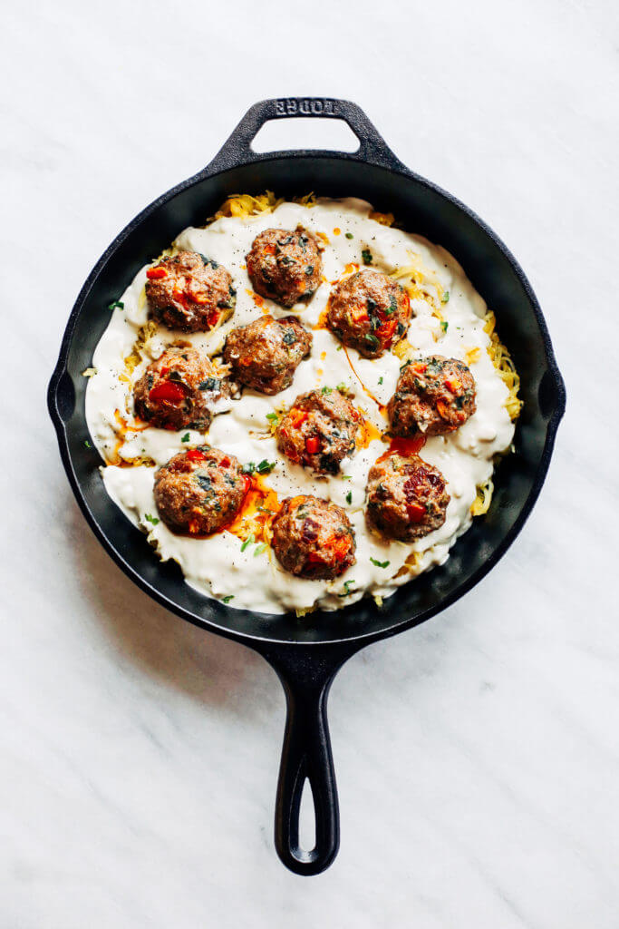 Best healthy paleo and whole30 creamy spaghetti squash noodles with italian meatballs and alfredo sauce! A delicious healthy paleo, dairy free, and whole30 recipe that can be made a head and frozen. Easy whole30 dinner recipes. Easy whole30 dinner recipes. Whole30 recipes. Whole30 lunch. Whole30 meal planning. Whole30 meal prep. Healthy paleo meals. Healthy Whole30 recipes. Easy Whole30 recipes. Easy whole30 dinner recipes.