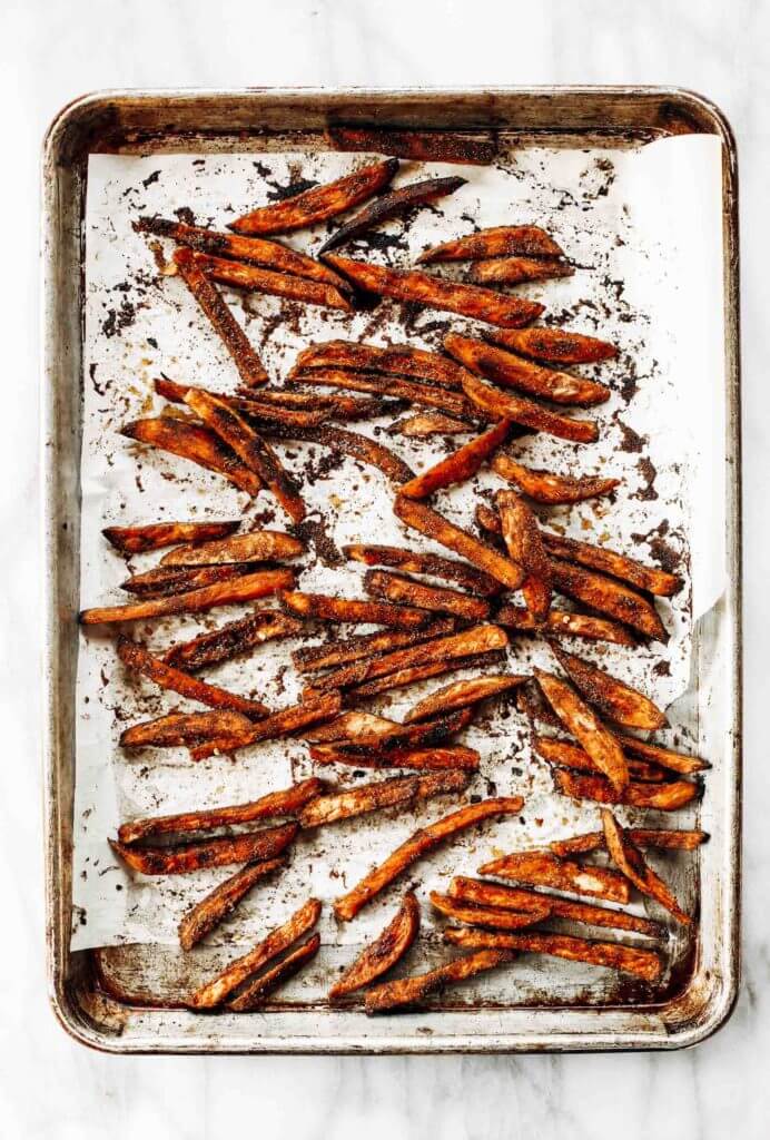 Extra crispy sweet potato fries and dipping sauce. Baked sweet potato fries. Easy sweet potato fries. Easy whole30 snacks. Paleo sweet potato fries recipe. Healthy sweet potato fries. Easy whole30 dinner recipes. Whole30 recipes. Whole30 lunch. Whole30 recipes just for you. Whole30 meal planning. Whole30 meal prep. Healthy paleo meals. Healthy Whole30 recipes. Easy Whole30 recipes.