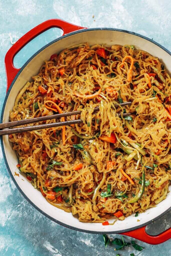 Best whole30 asian garlic noodles you will ever have! These spicy paleo noodles can be served hot or cold- my favorite way is chilled. An easy healthy family recipe everyone will love. Perfect for meal prep; can be made ahead and frozen- pulled out at your convenience! Easy whole30 dinner recipes. Whole30 recipes. Whole30 lunch. Whole30 recipes just for you. Whole30 meal planning. Whole30 meal prep. Healthy paleo meals. Healthy Whole30 recipes. Easy Whole30 recipes ￼