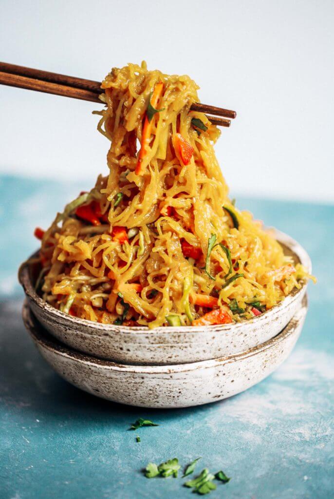 Best whole30 asian garlic noodles you will ever have! These spicy paleo noodles can be served hot or cold- my favorite way is chilled. An easy healthy family recipe everyone will love. Perfect for meal prep; can be made ahead and frozen- pulled out at your convenience! Easy whole30 dinner recipes. Whole30 recipes. Whole30 lunch. Whole30 recipes just for you. Whole30 meal planning. Whole30 meal prep. Healthy paleo meals. Healthy Whole30 recipes. Easy Whole30 recipes ￼