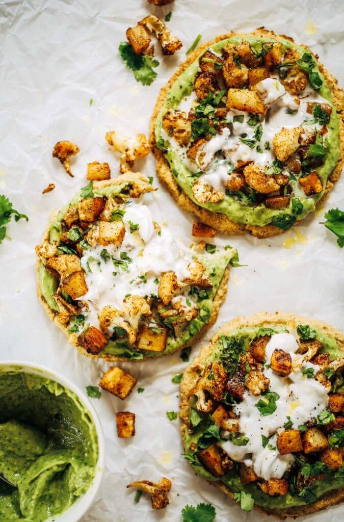 Favorite paleo/whole30 lunch idea: these pitas made with cauliflower, topped with roasted vegetables and the best avocado sauce you’ll ever have! Whole30 lunch easy. Whole30 lunch on the go. Whole30 lunch prep. Whole30 lunch ideas. Whole30 lunch work. Whole30 lunch recipes. Whole30 lunch recipes for work. Whole30 lunch meal planning. Whole30 lunch kids. Paleo pita recipe. Best paleo tortillas. Easy gluten free pita recipe. Paleo whole30 pita tortilla.