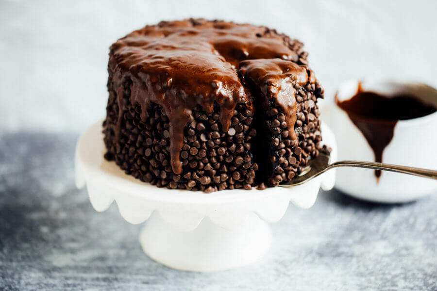 Blackout Healthy Paleo Chocolate Cake