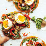 Fresh and flavorful sweet potato pitas with 5 minute kale avocado pesto! An easy whole30 and paleo meal prep idea for family dinners this summer. Whole30 lunch easy. Whole30 lunch on the go. Whole30 lunch prep. Whole30 lunch ideas. Whole30 lunch work. Whole30 lunch recipes. Whole30 lunch recipes for work. Whole30 lunch meal planning. Whole30 lunch kids. Paleo pita recipe. Best paleo tortillas. Easy gluten free pita recipe. Paleo whole30 pita tortilla.