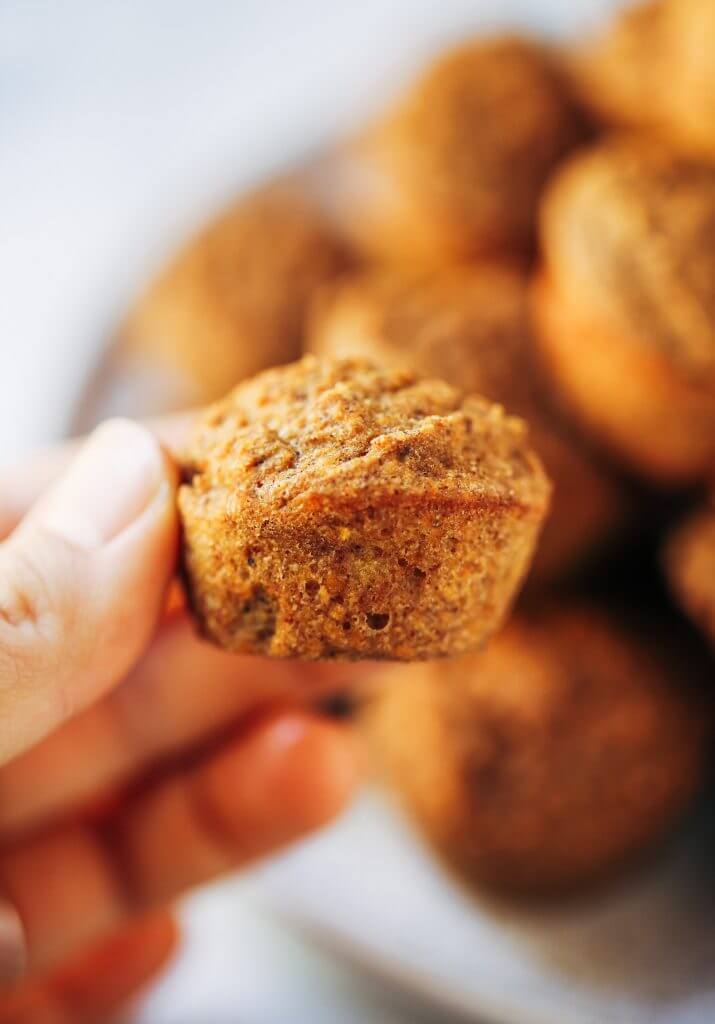 51 calorie banana muffins made with sweet potatoes instead of flour! Healthy paleo banana bread muffins make easy paleo breakfasts for on the go. Kid friendly paleo snack idea. #paleo #sugarfree #bananas #bananabread #baking #glutenfree