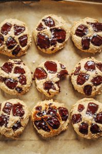 Low sugar cookies made with only 3 tablespoons maple syrup! Healthier almond flour chocolate chip cookies. Easy paleo cookies made with almond flour, the whole family will love! #cookies #paleo #baking #glutenfree