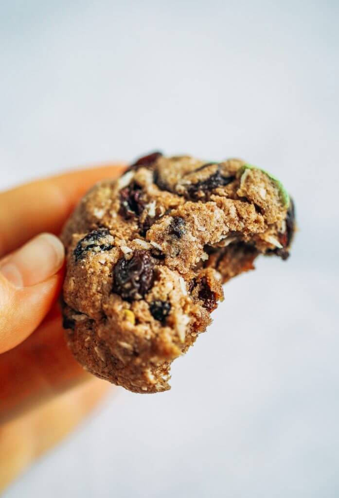 Homemade paleo cookies that taste like oatmeal raisin cookies, but made without any oats! Easy gluten free cookies made with almond flour. These cookies make a perfect low sugar breakfast cookie or dessert. #cookies #almondflour #paleo #lowsugar