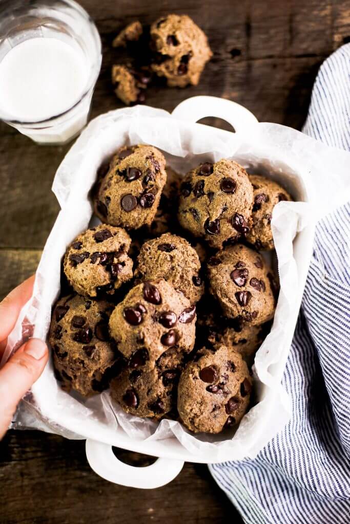 Low sugar and the most delicious chocolate chip cookies! These healthy paleo chocolate chip cookies are perfect and so easy to make. Cassava flour cookies that are low sugar and taste amazing! #cookies #baking #paleo #recipes #cooking