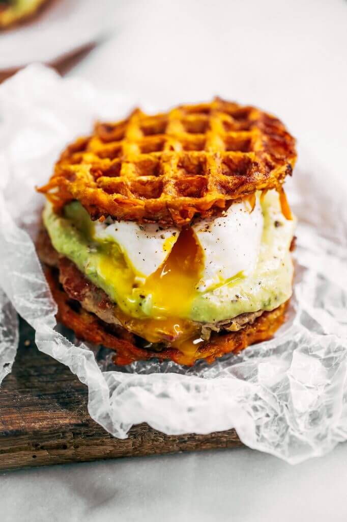 Bacon turkey burger with avocado ranch dressing and sweet potato waffles! This whole30 breakfast is easy, delicious, and filling. If you're looking for a healthy paleo breakfast burger recipe, this is it! Paleo whole30 meal prep. #paleo #whole30