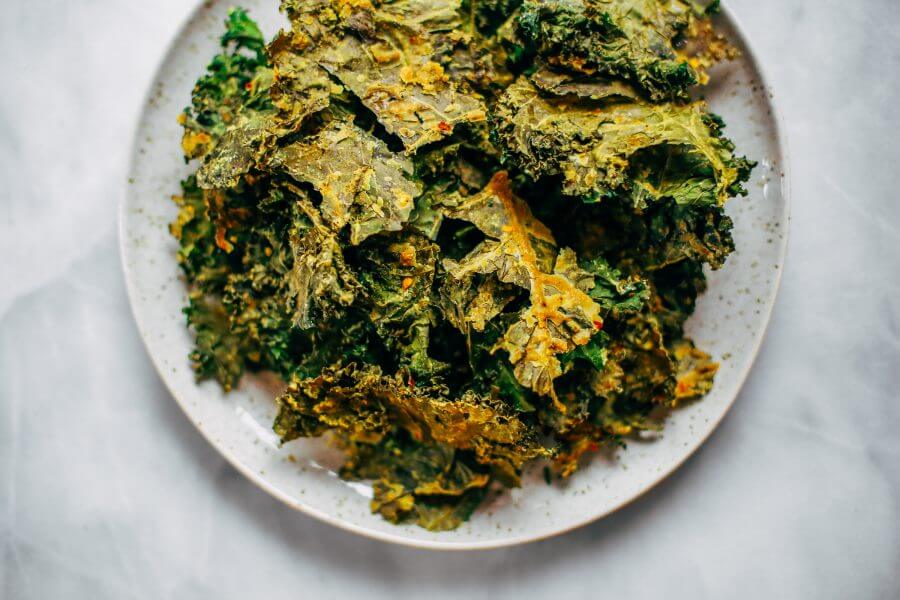 Lemon Garlic Kale Chips