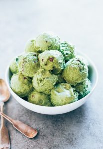 Mint chocolate chip ice-cream made with avocados! Dairy free and delicious ice-cream recipe that you DON'T even need an ice-cream maker to make this recipe! Love this paleo and vegan recipe for mint chocolate chip ice-cream. #paleo #ice-cream #recipes #cooking #vegan #desserts